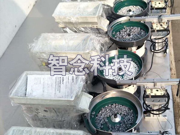 小零件振动盘，料仓，直线组合